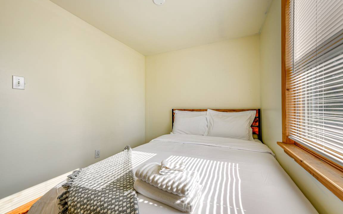 Photo of Bedroom in Cheektowaga