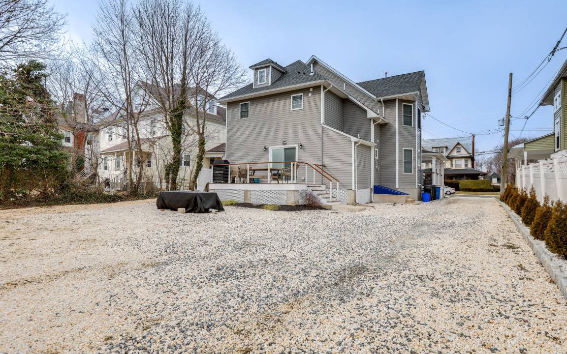 Photo of Others in Long Branch