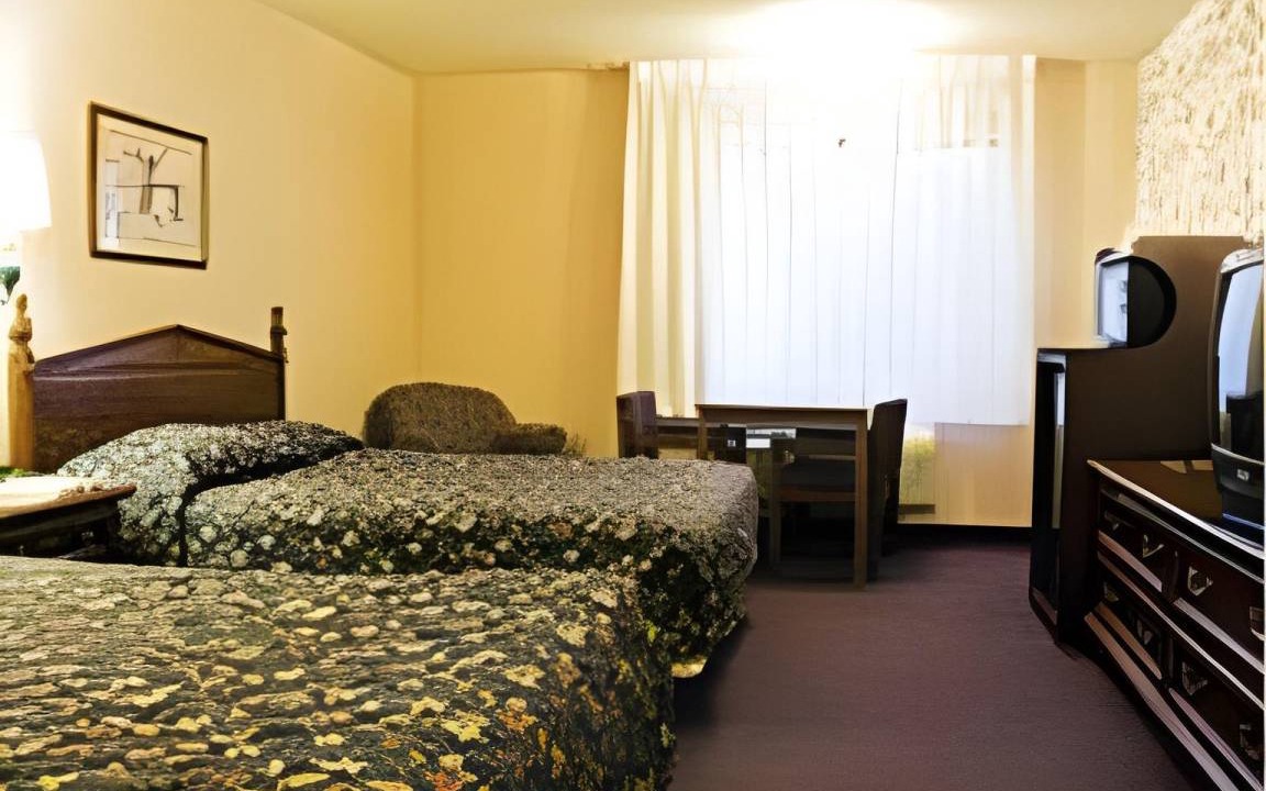 Photo of Bedroom in Sherwood Forest and Thistle Development