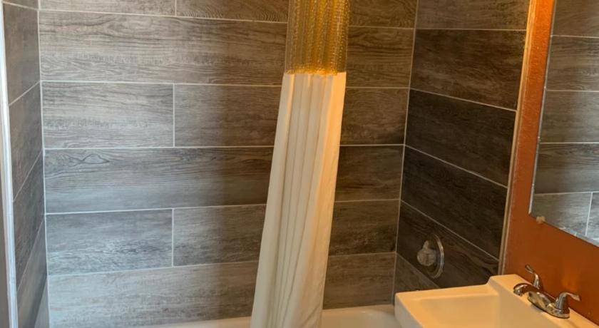Photo of Bathroom in Athol Springs