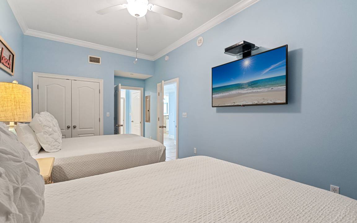 Photo of Bedroom in Gulf Shores