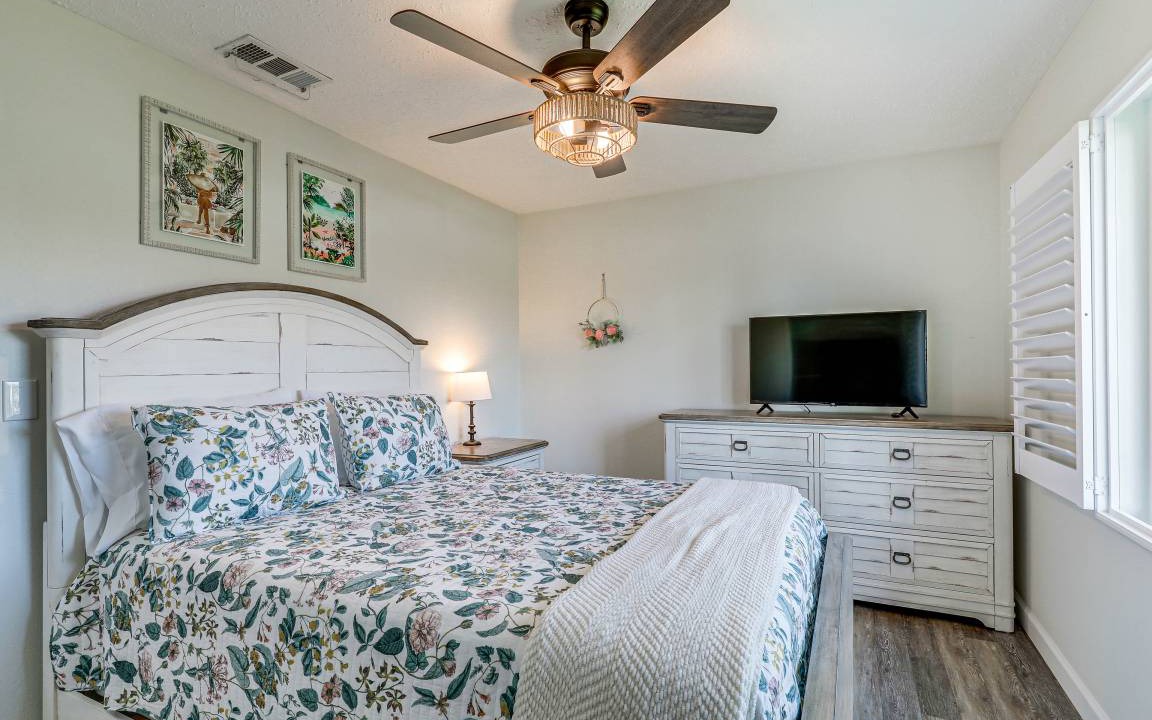 Photo of Bedroom in Apollo Beach