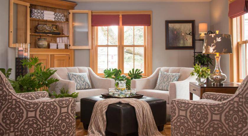Photo of Livingroom in Trumansburg