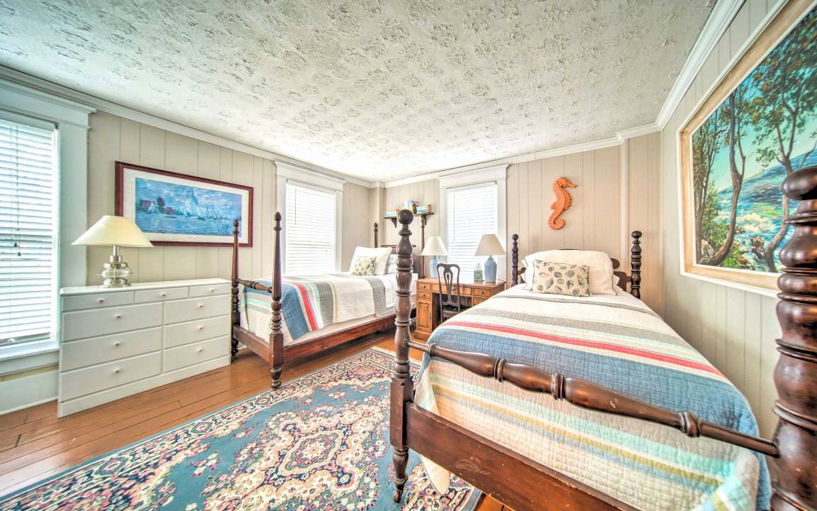 Photo of Bedroom in Ashtabula