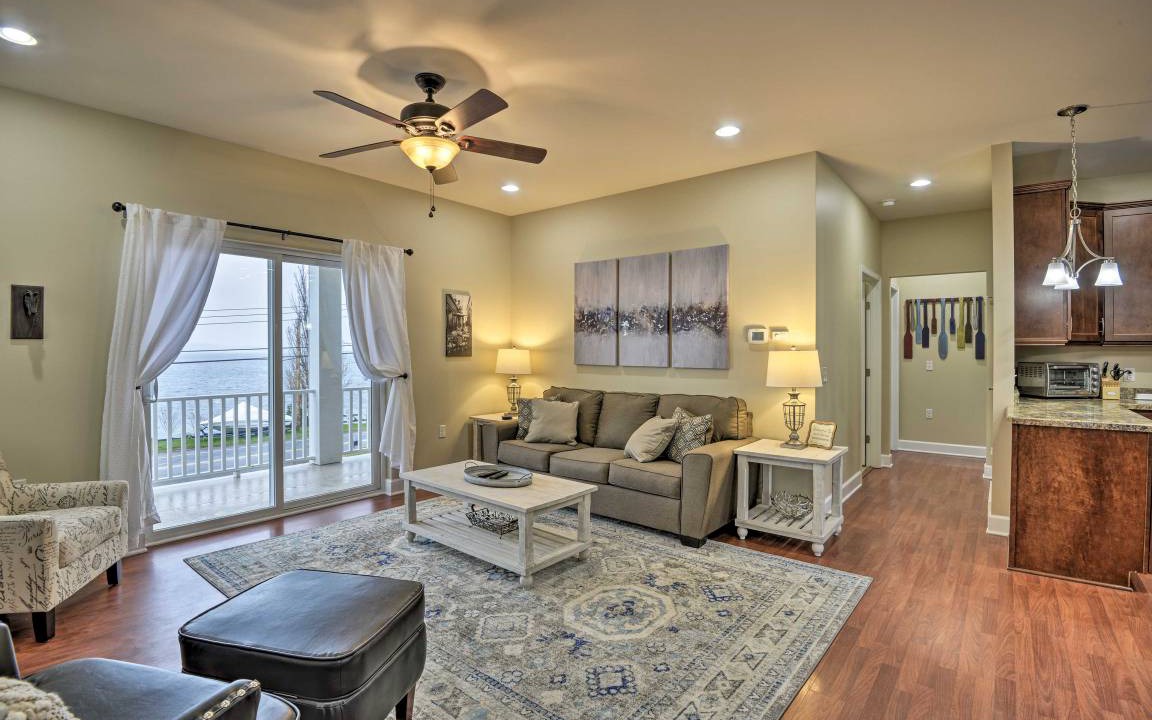 Photo of Livingroom in Rushville