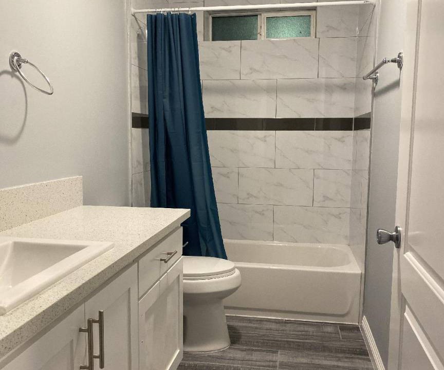 Photo of Bathroom in Los Angeles