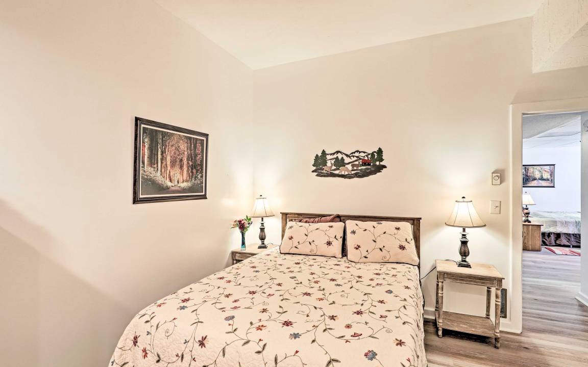 Photo of Bedroom in Asheville