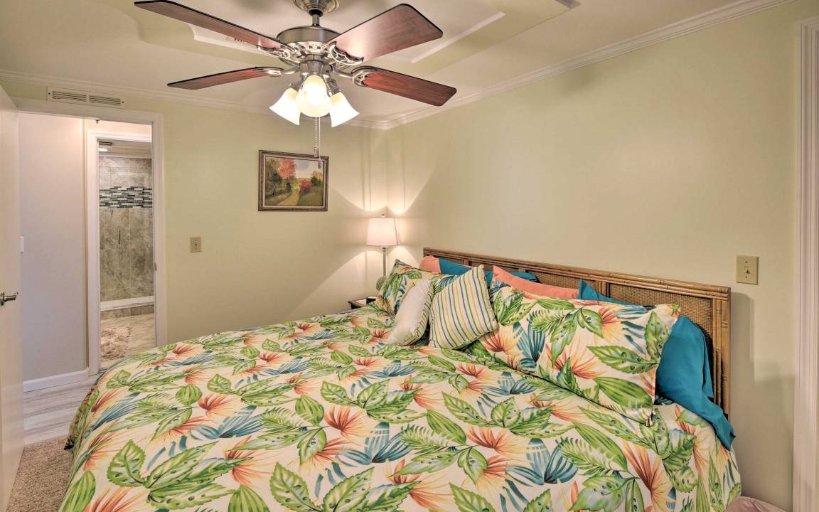 Photo of Bedroom in Crescent City