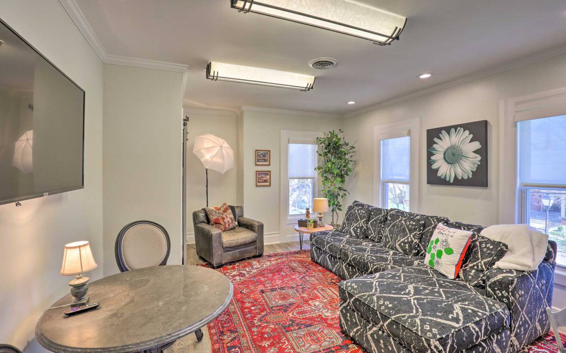 Photo of Livingroom in Perinton