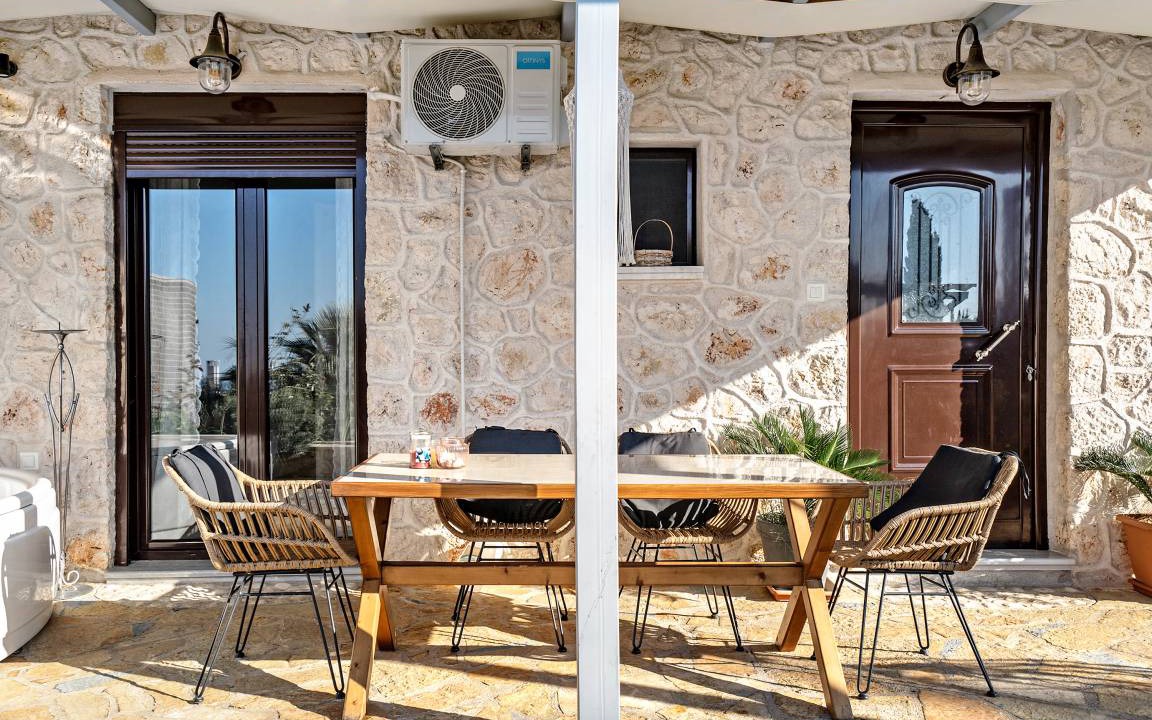 Photo of Patio Balcony in Tsoukaladhes