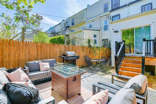 Photo of Patio Balcony in North Buffalo