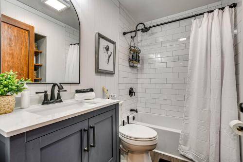 Photo of Bathroom in Tonawanda