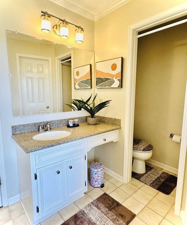 Photo of Bathroom in Gunter Afs