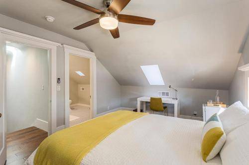 Photo of Bedroom in Downtown Sacramento