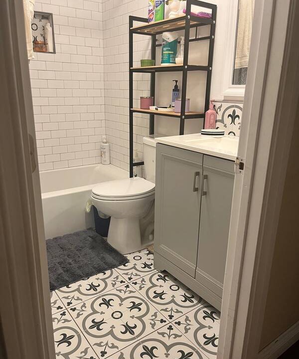 Photo of Bathroom in Lake Forest