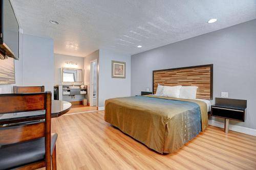 Photo of Bedroom in Colton