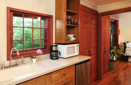 Photo of Kitchen in Bristol Hills