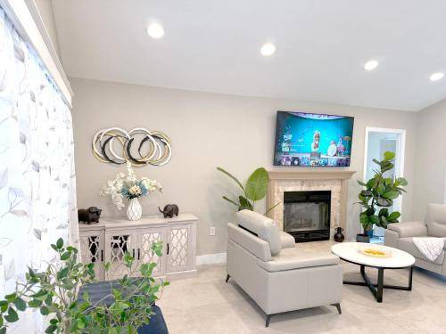 Photo of Others in Sherwood Forest and Thistle Development