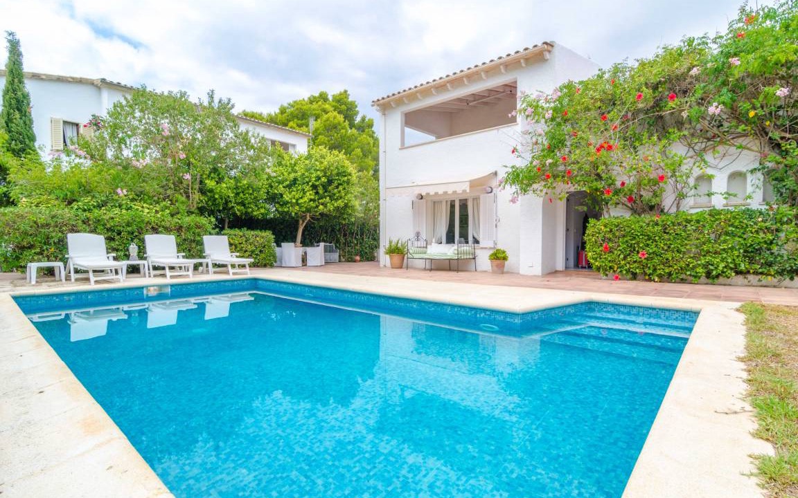 Photo of Outdoor in Son Veri Nou