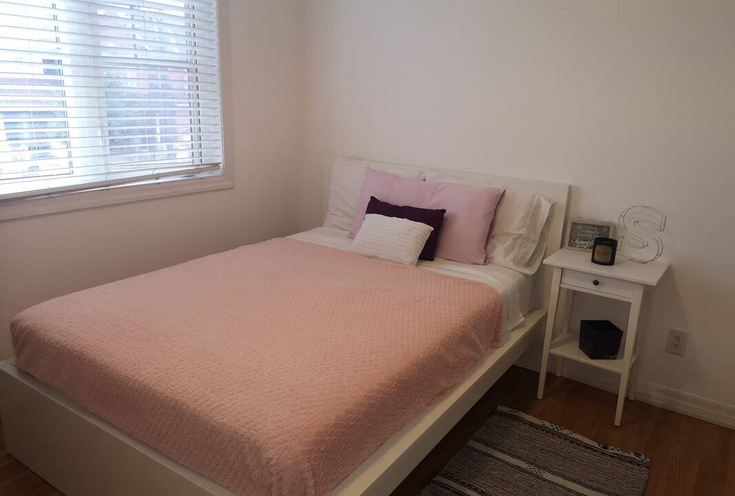Photo of Bedroom in Halton Regional Municipality