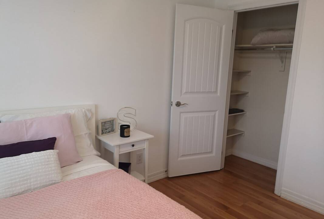 Photo of Bedroom in Halton Regional Municipality