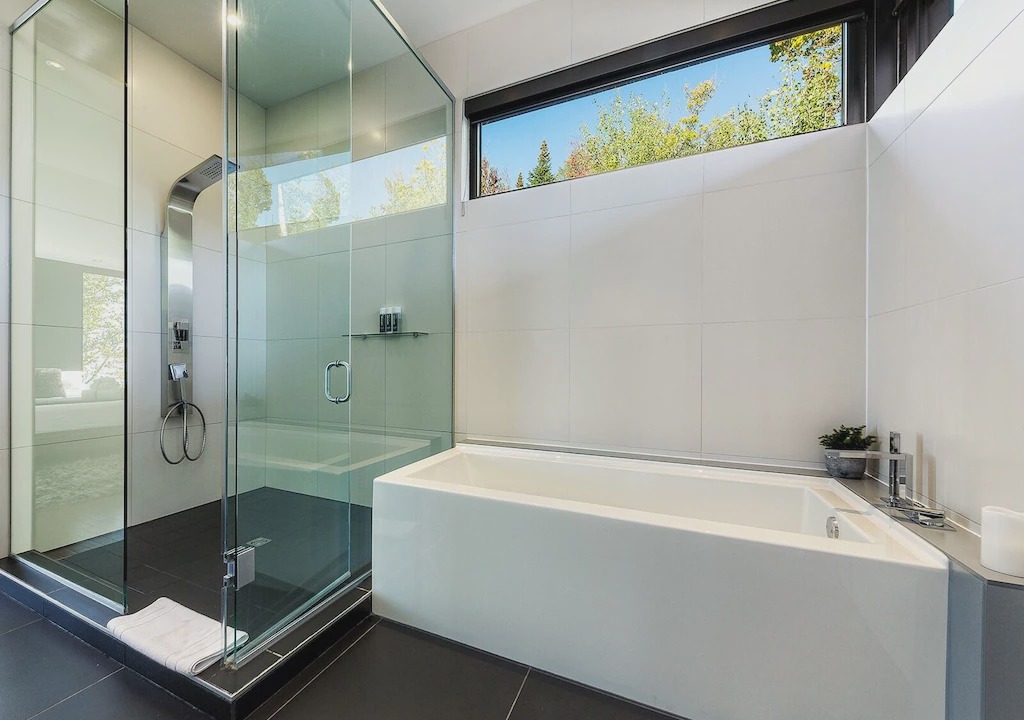 Photo of Bathroom in Saint-Joseph-de-la-Rive