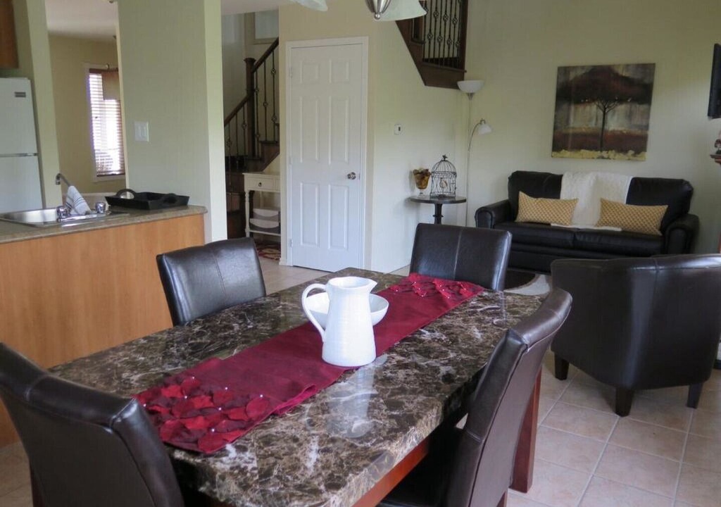 Photo of Livingroom in L'Anse-Saint-Jean