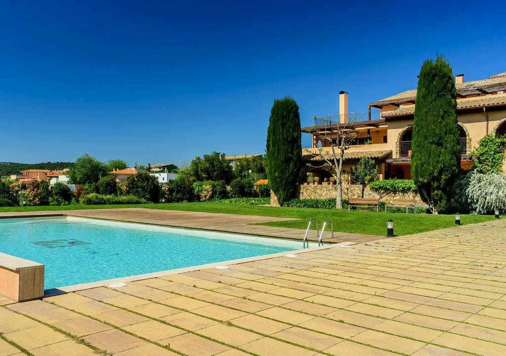 Photo of Outdoor in Albons