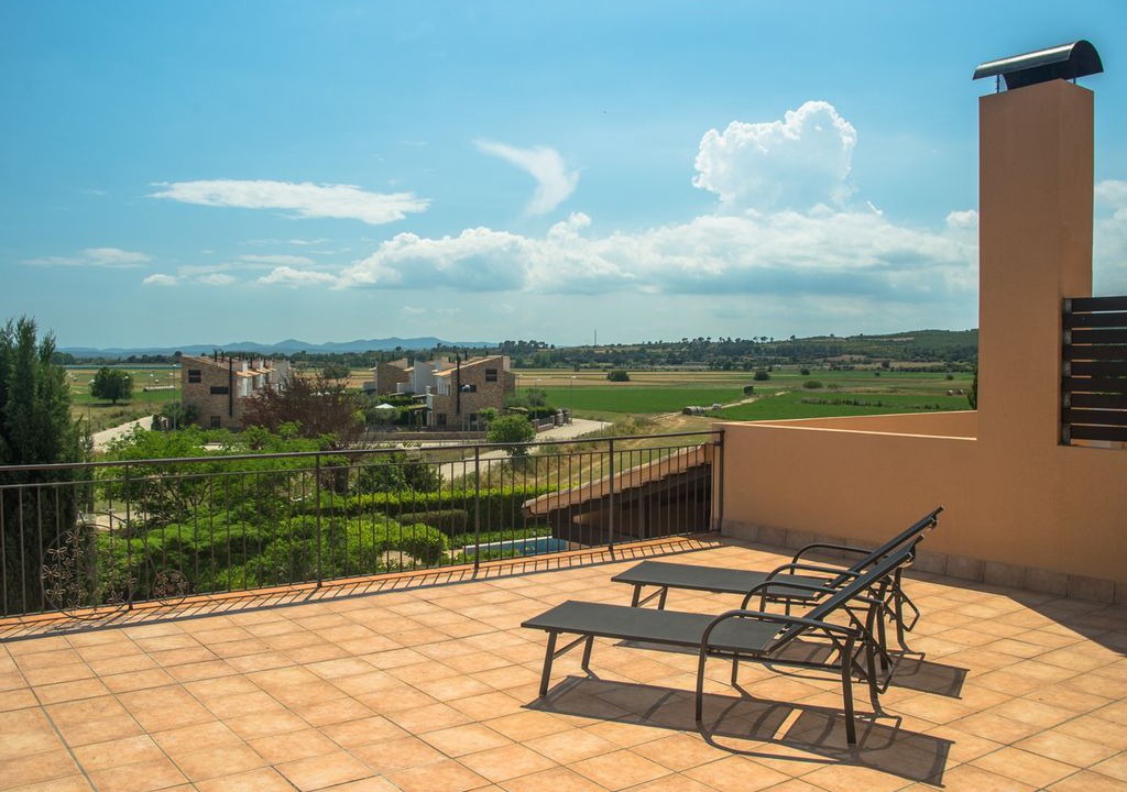 Photo of Patio Balcony in Albons