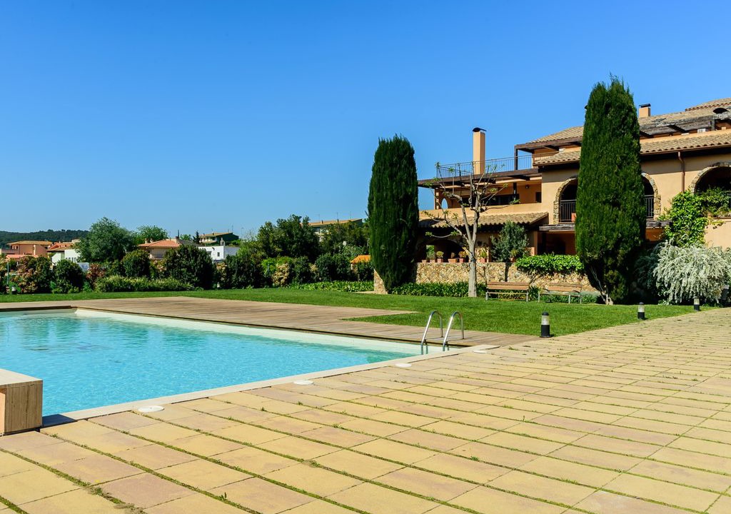 Photo of Outdoor in Albons
