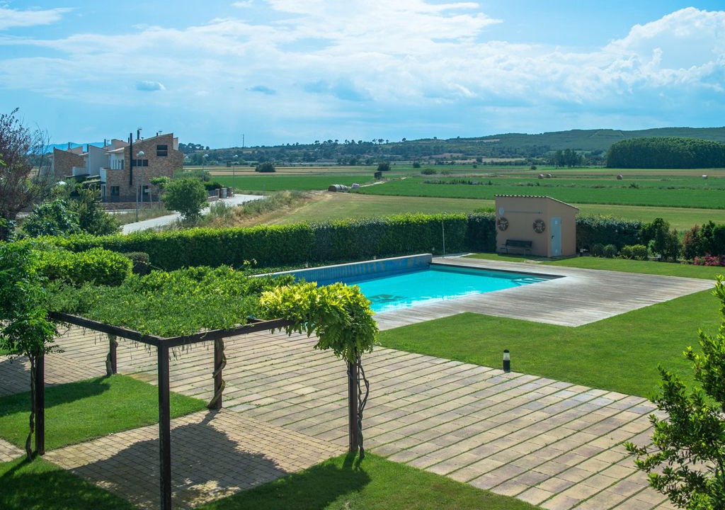 Photo of Outdoor in Albons