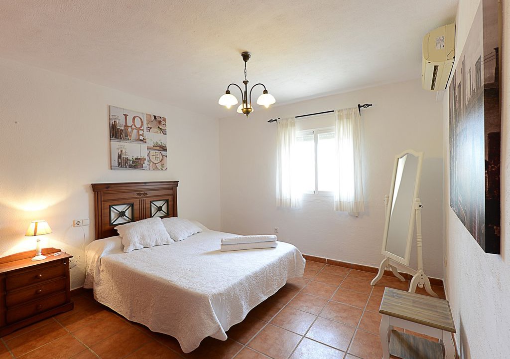 Photo of Bedroom in Empedrola