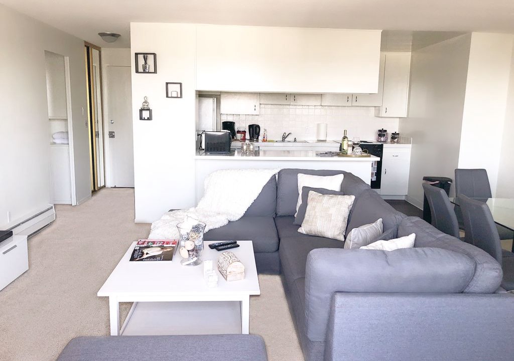 Photo of Livingroom in Sawtelle