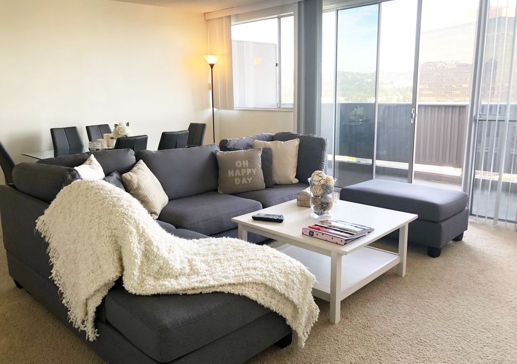Photo of Livingroom in Sawtelle