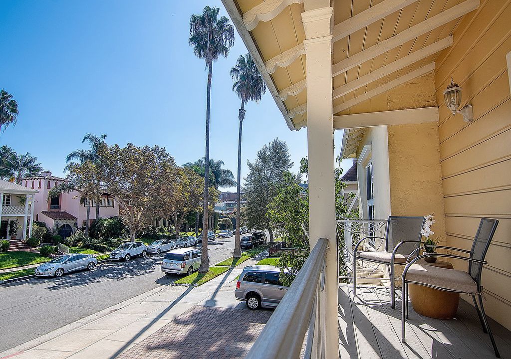Photo of Patio Balcony in La Brea