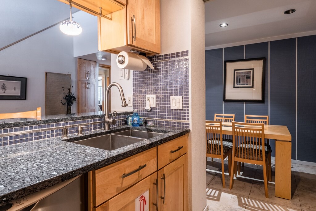 Photo of Kitchen in Mammoth Lakes