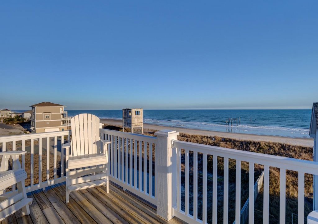 Photo of Patio Balcony in Village of Stump Sound