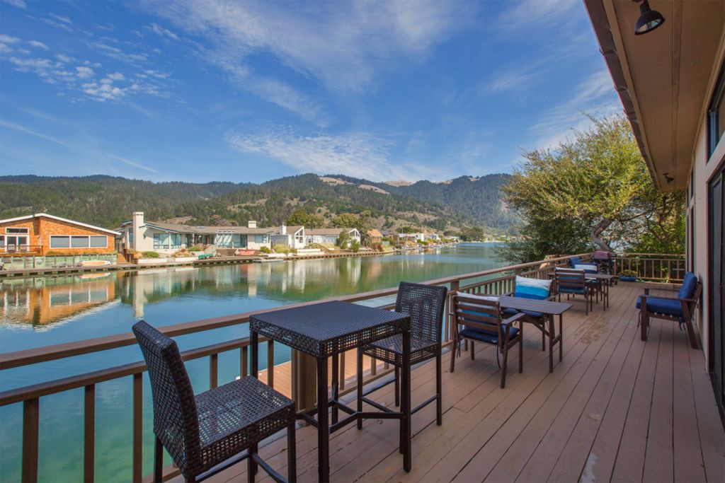 Photo of Patio Balcony in Stinson Beach