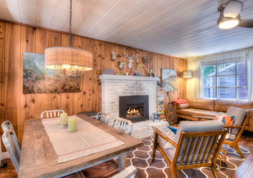Photo of Livingroom in Tahoe Pines