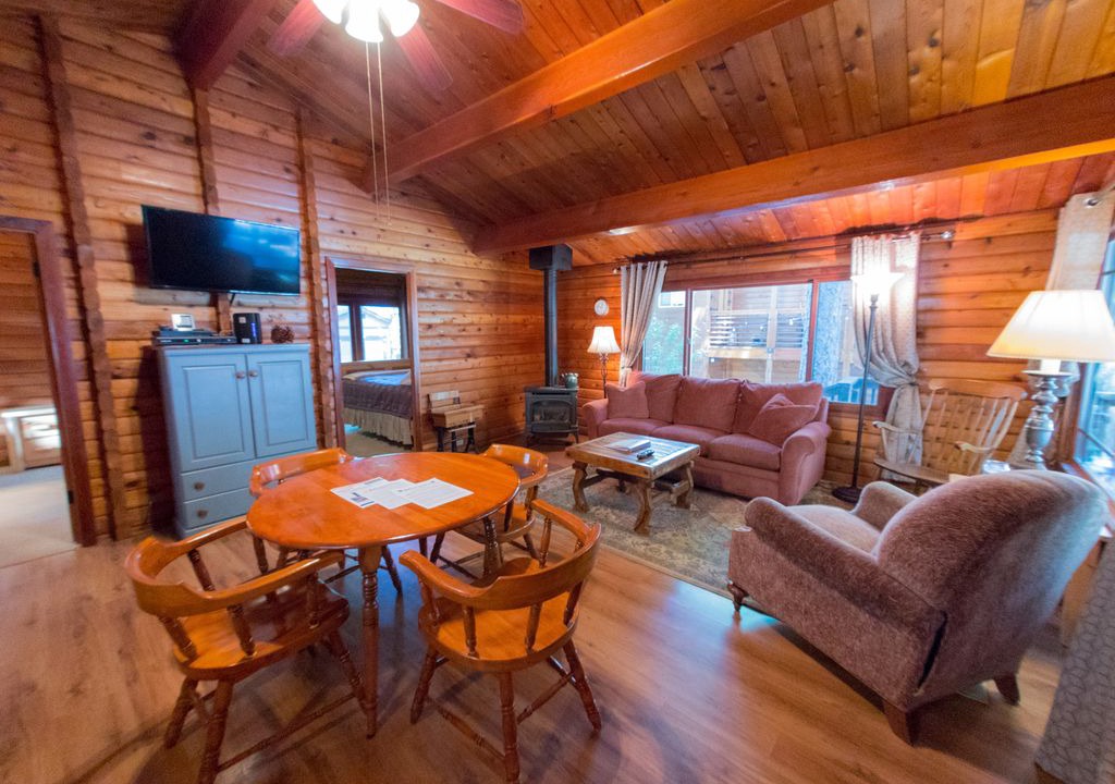 Photo of Livingroom in Donner Lake Woods