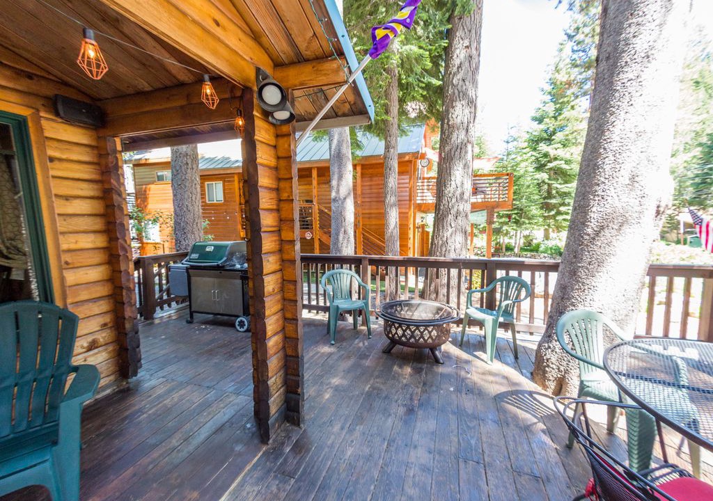 Photo of Patio Balcony in Donner Lake Woods