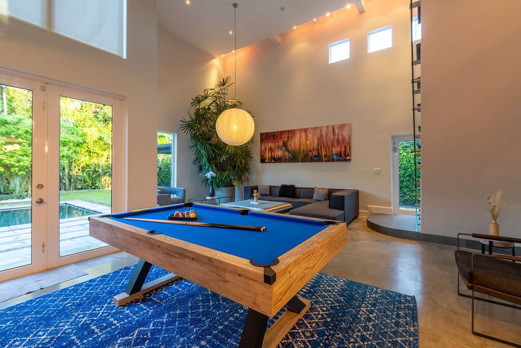 Photo of Bedroom in Biscayne Park
