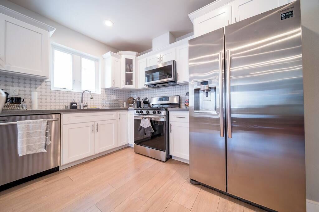 Photo of Kitchen in East Hollywood