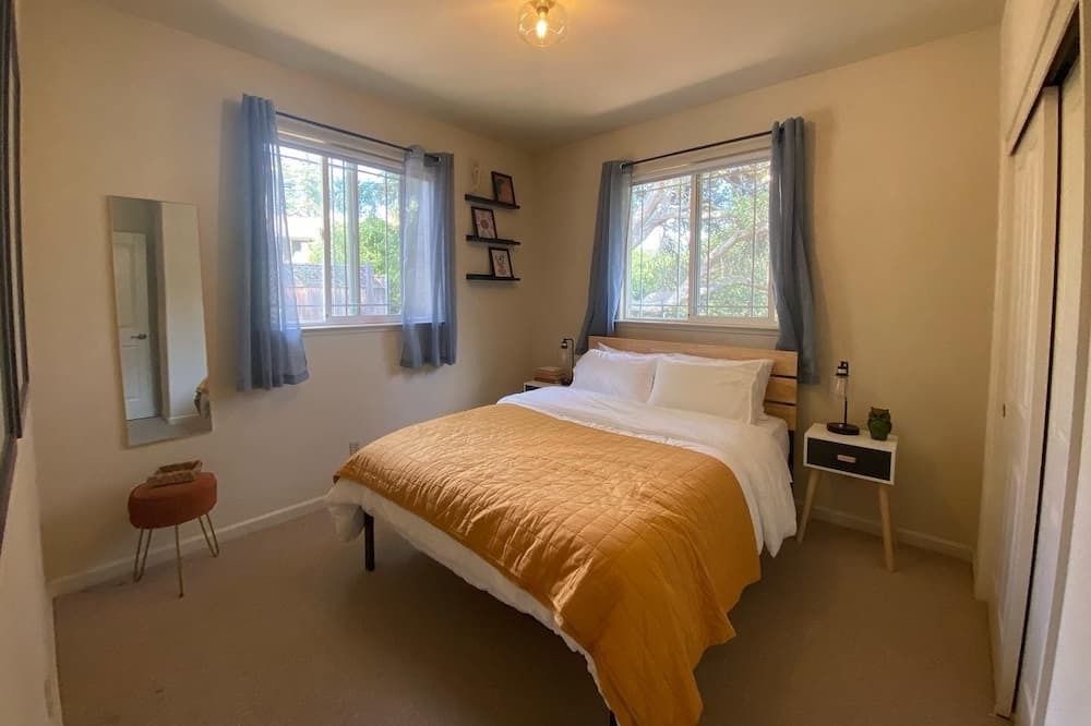 Photo of Bedroom in Watsonville