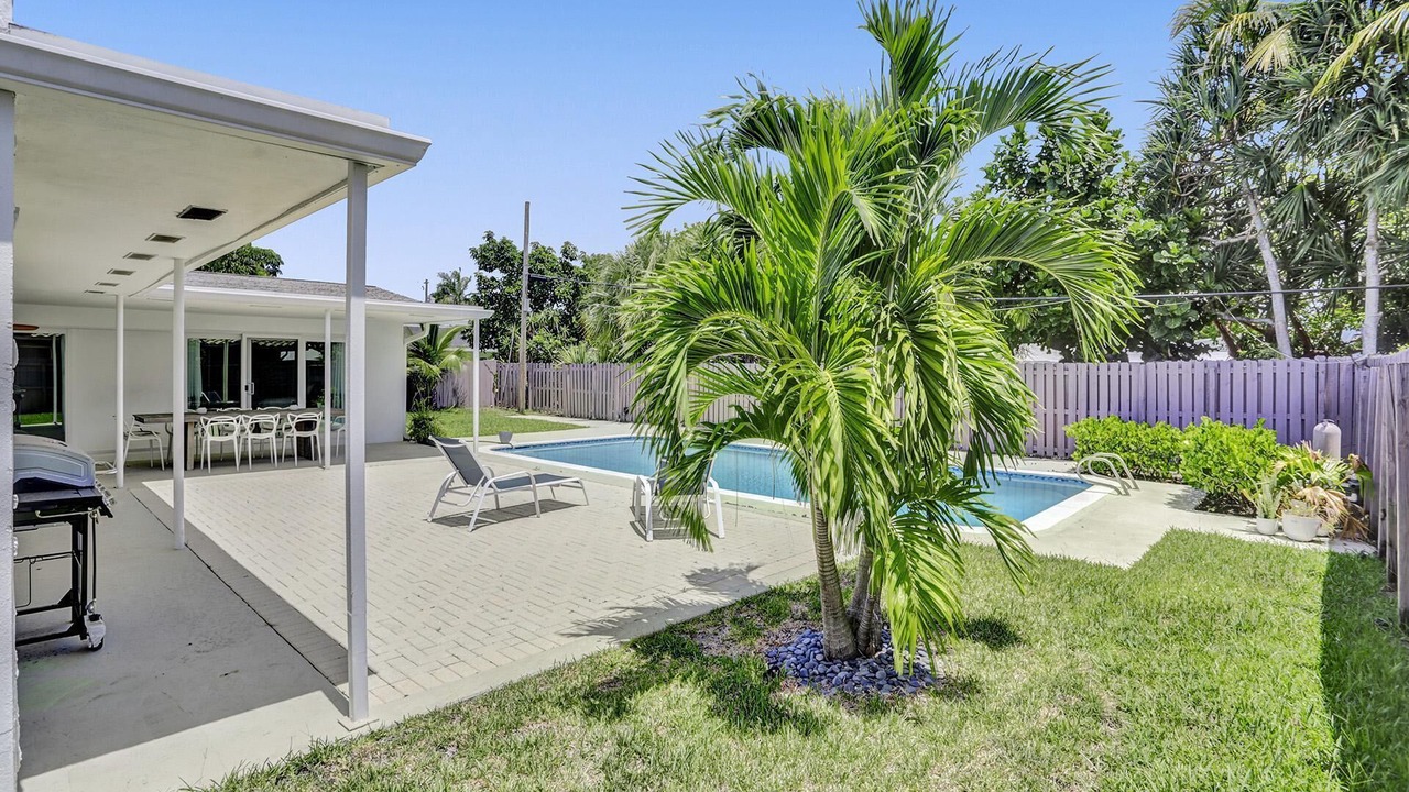 Photo of Outdoor in Cypress Lakes