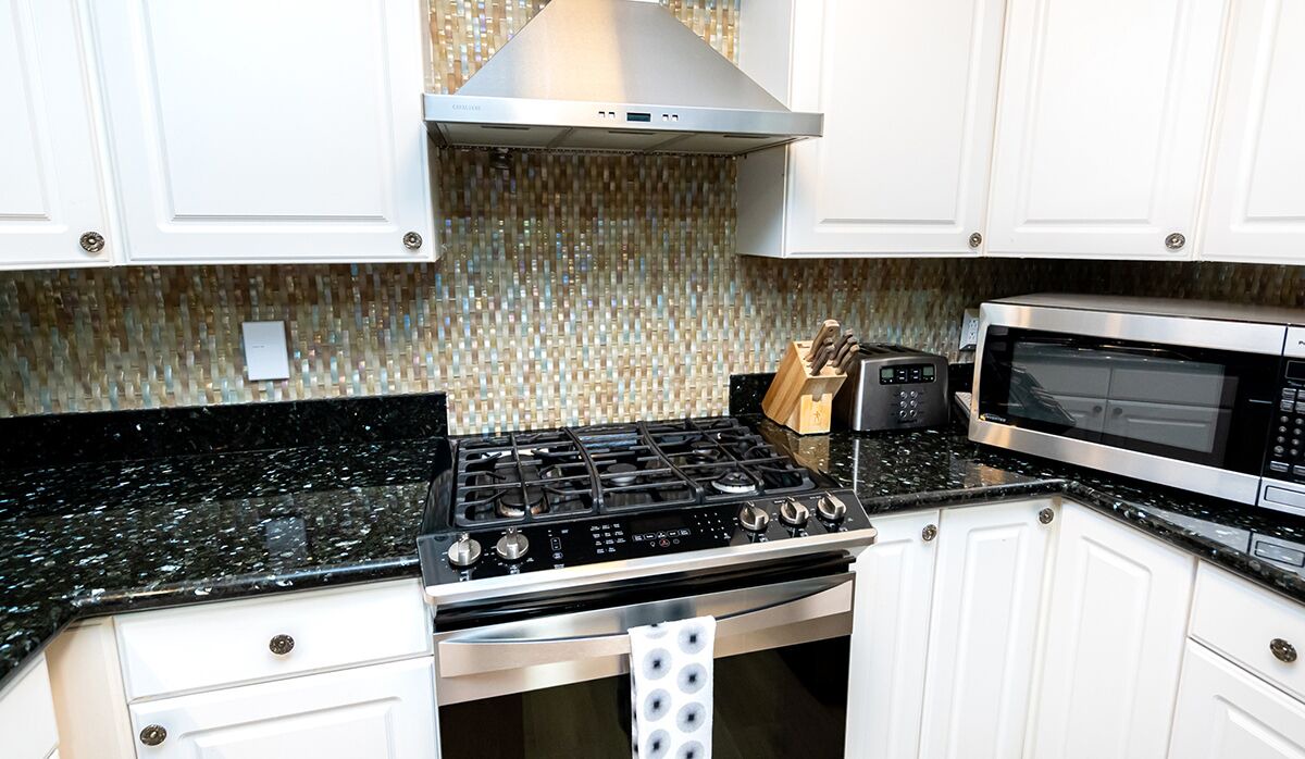 Photo of Kitchen in North Central Hollywood