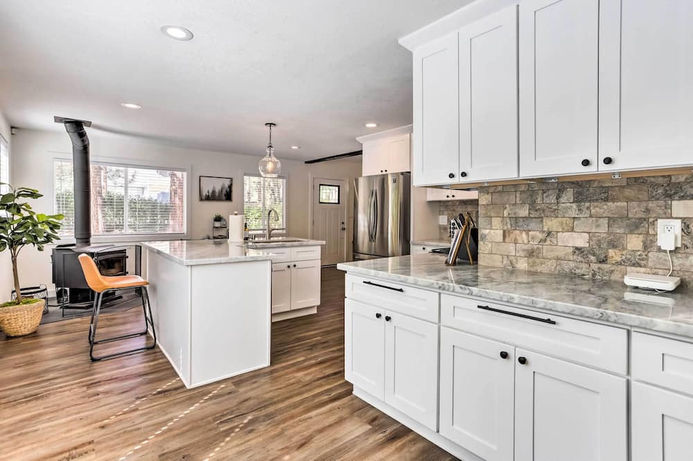 Photo of Kitchen in Sugarloaf