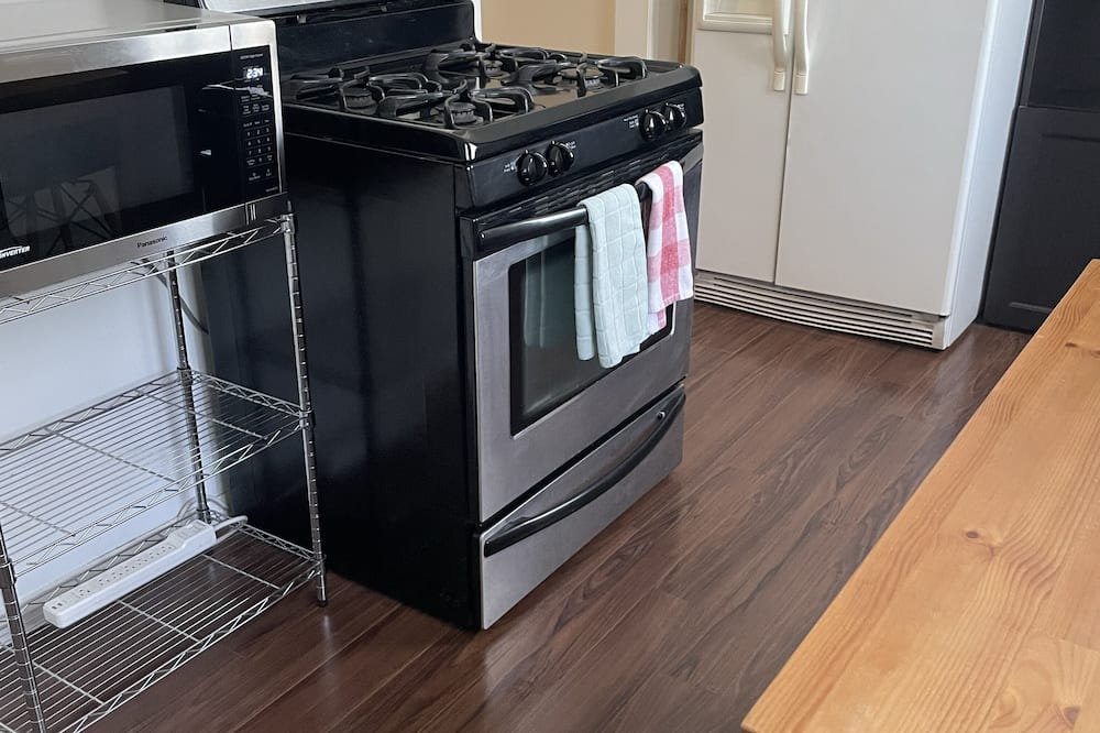 Photo of Kitchen in Valley Village