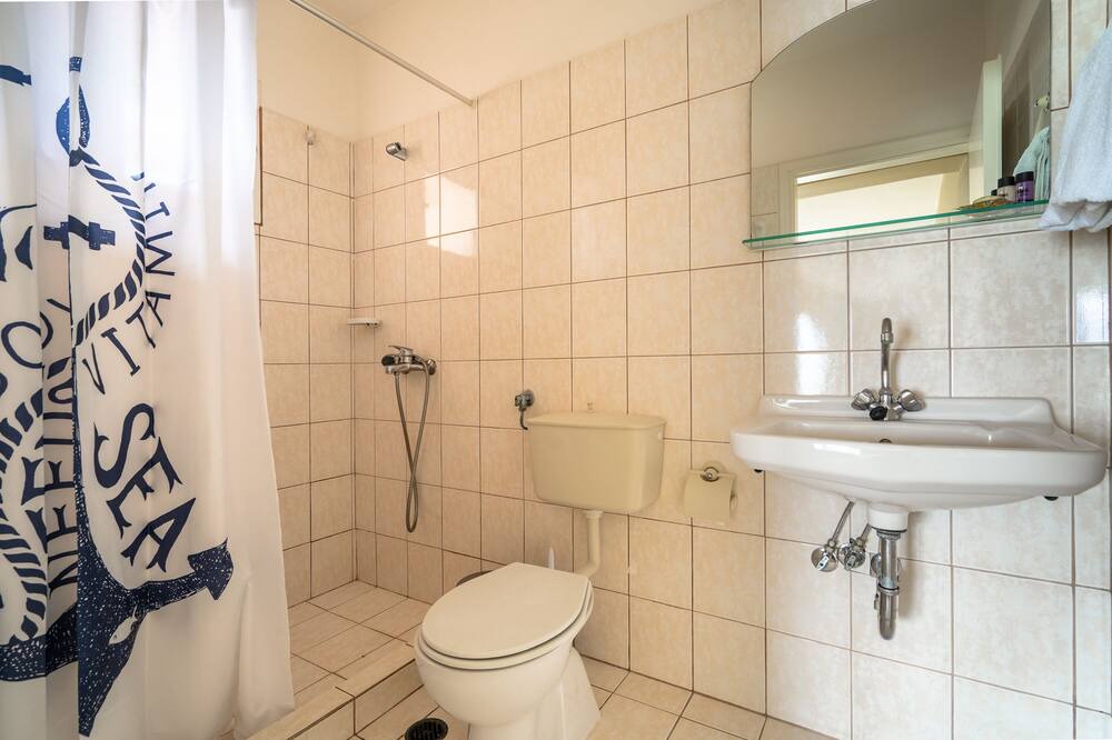 Photo of Bathroom in Lixouri