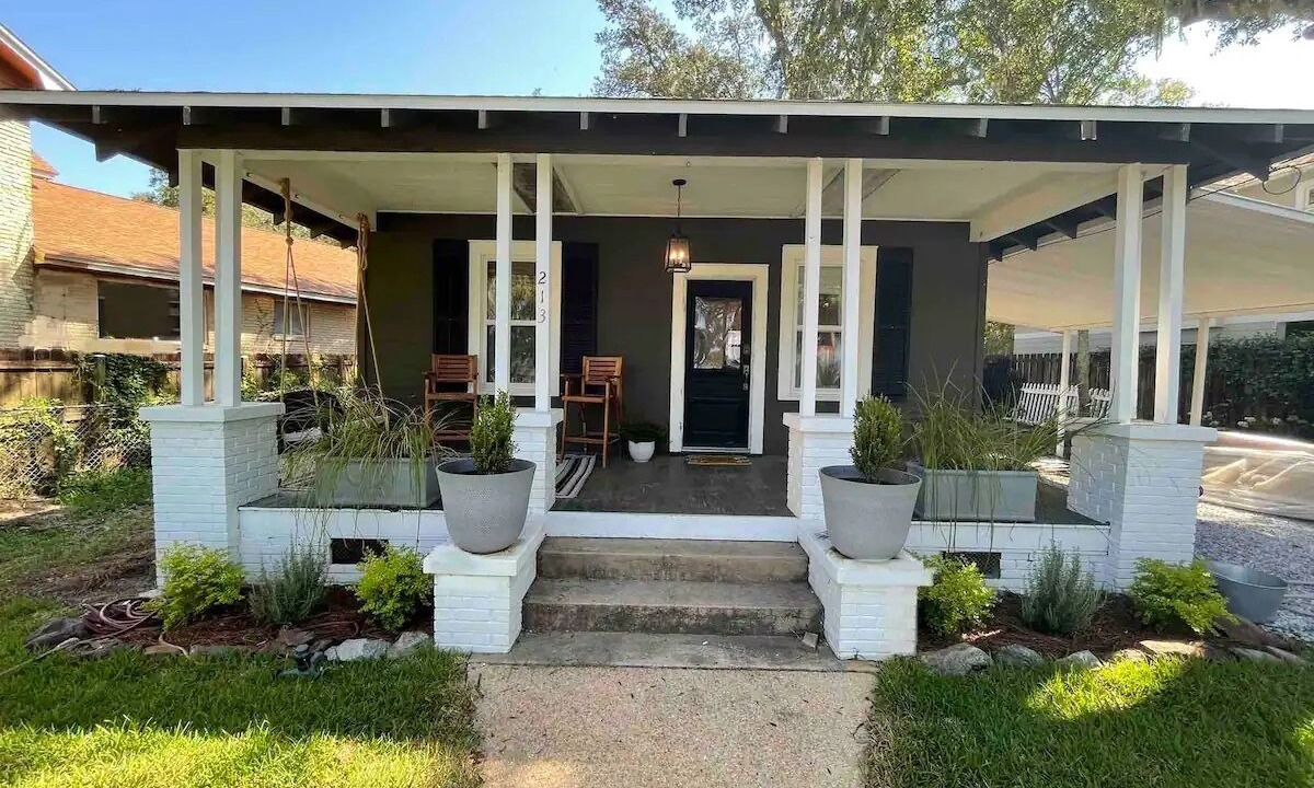 Photo of Outdoor in East Pensacola Heights